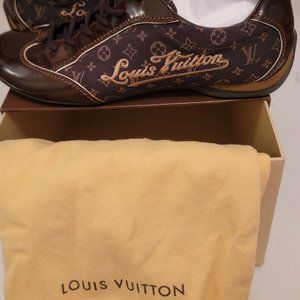 Louis Vuitton Shoes women's size 38 1/2 Brown/Gold